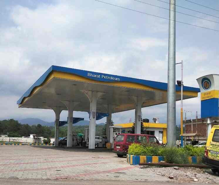 Bharat Petroleum Petrol Filling Station