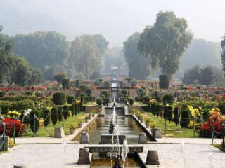 shalimar bagh srinagar1