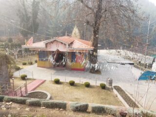zeashta devi shrine srinagar